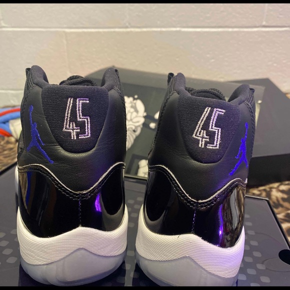 Jordan 11 retro “Space Jam” 2016 main image 5